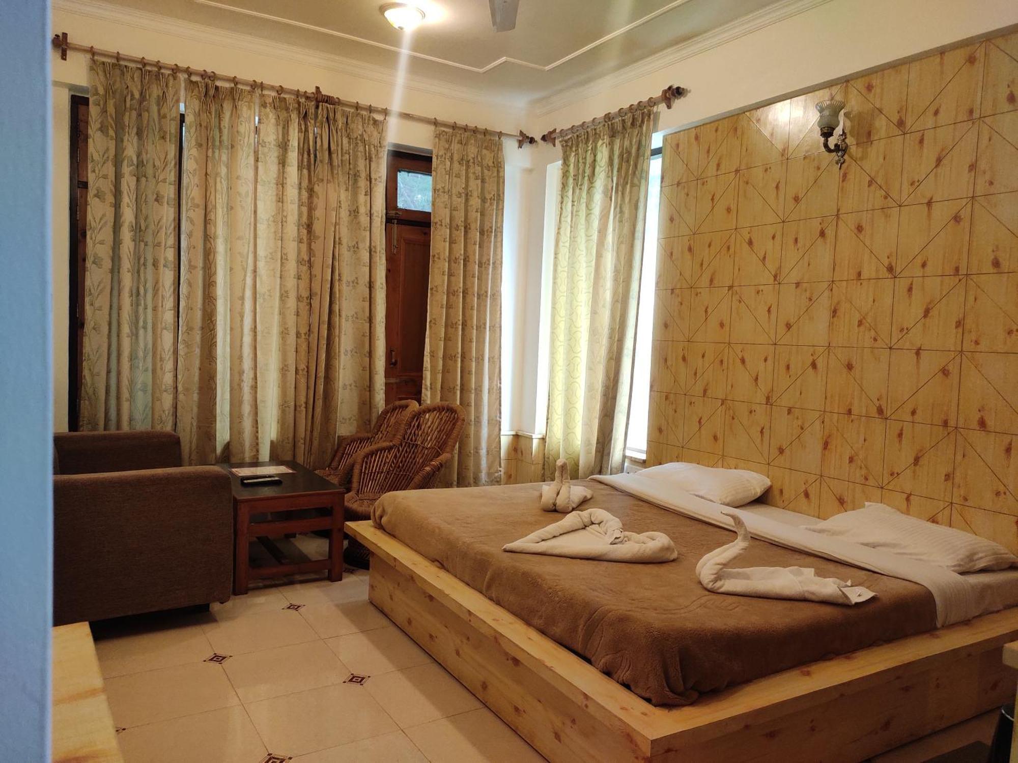 Greenwoods Inn Mcleodganj McLeod Ganj Esterno foto